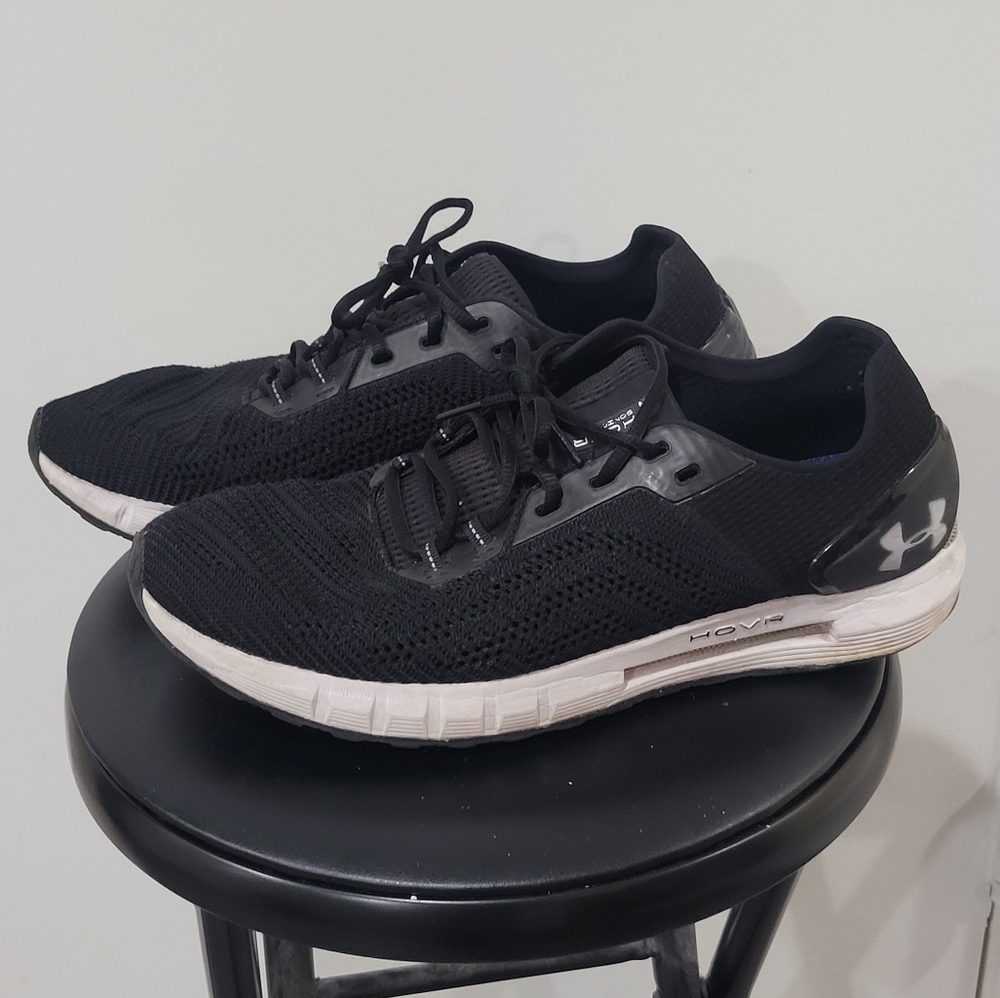 Under Armour Hovr Sonic 2, men's size 12.5, black.